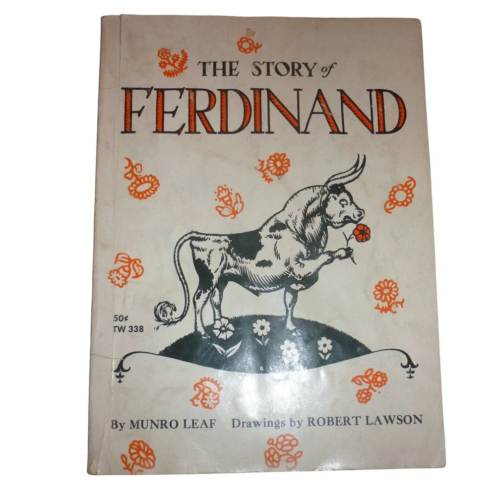 Vintage 1961 The Story of Ferdinand Munro Leaf Scholastic 1st Printing TW 338